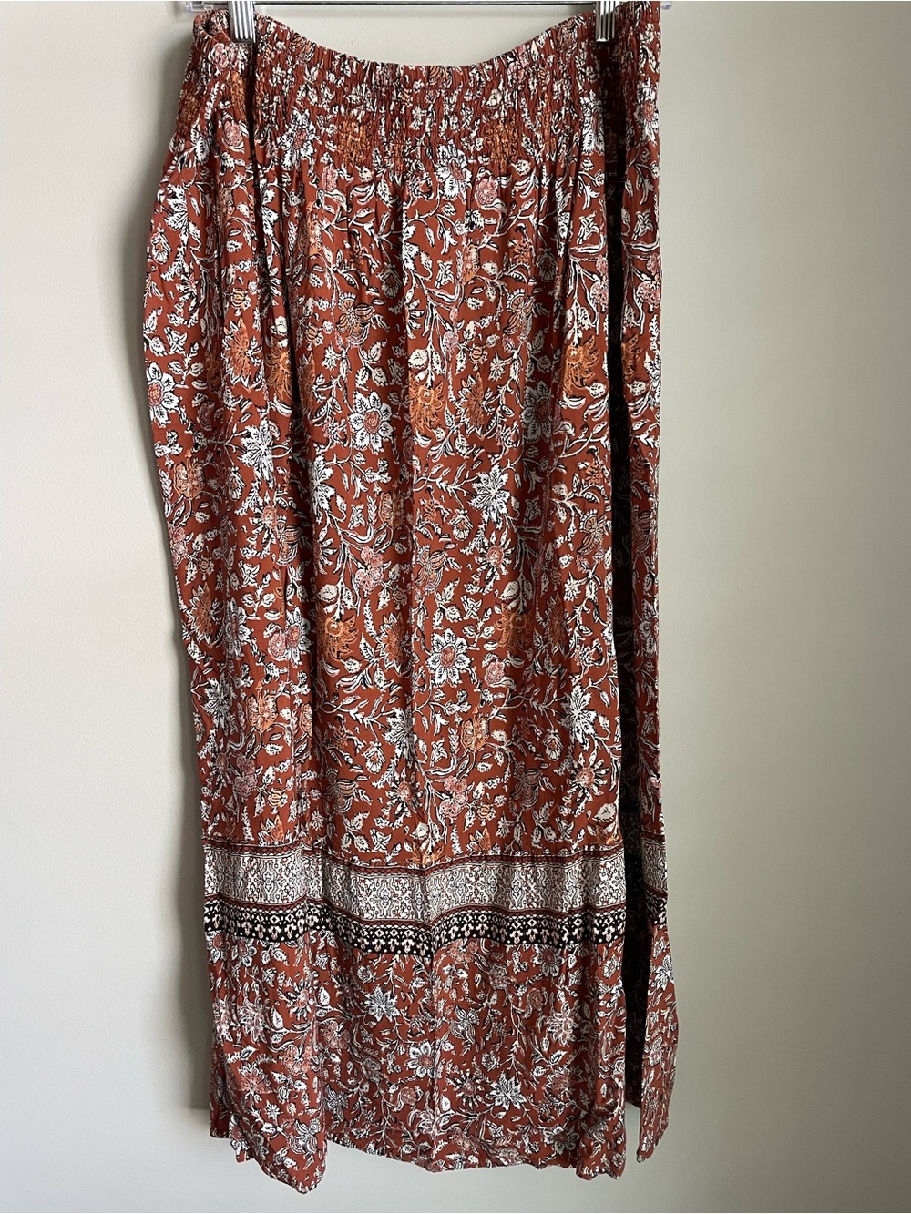 J. Jill Rust Floral Midi Skirt with White and Tan Motifs